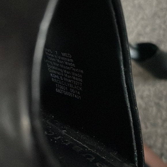 Rock & Republic closed toe Stilettos - Picture 7 of 7